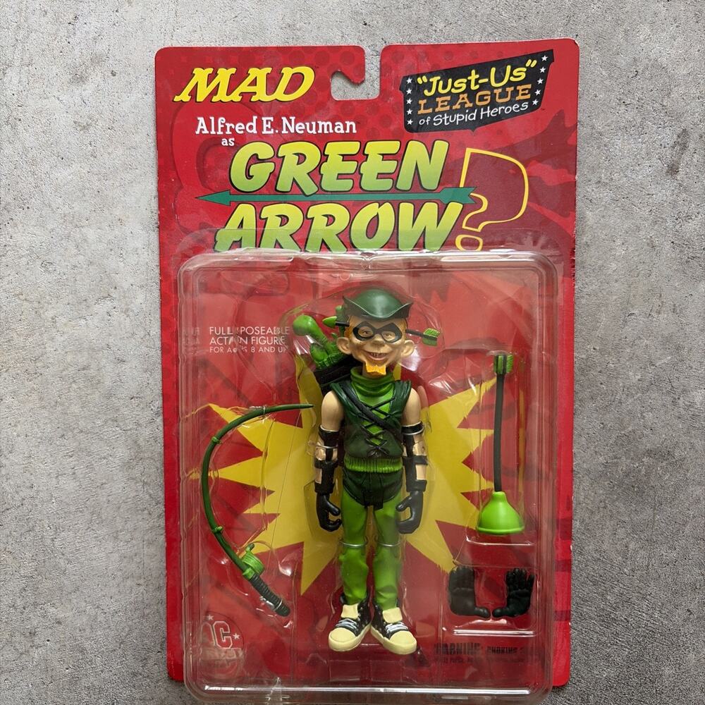 DC Direct Mad Alfred E. Neuman Just Us League of Stupid Heroes Green Arrow NEW